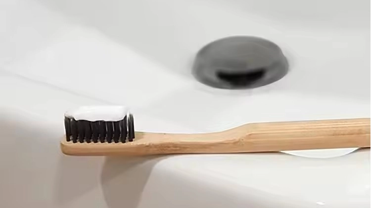 Bamboo Charcoal Toothbrush: The Eco-Friendly Choice for A Healthier Smile