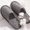 High Quality Fashionable Indoor Hotel SPA Travel Close Toe Linen Slippers with Pouch Embroidery Logo
