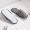 High Quality Fashionable Indoor Hotel SPA Travel Close Toe Linen Slippers with Pouch Embroidery Logo
