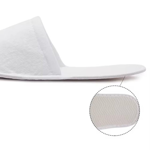 Wholesale Thick Non-slip Guest Room Disposable Hotel Spa Slippers Supplier