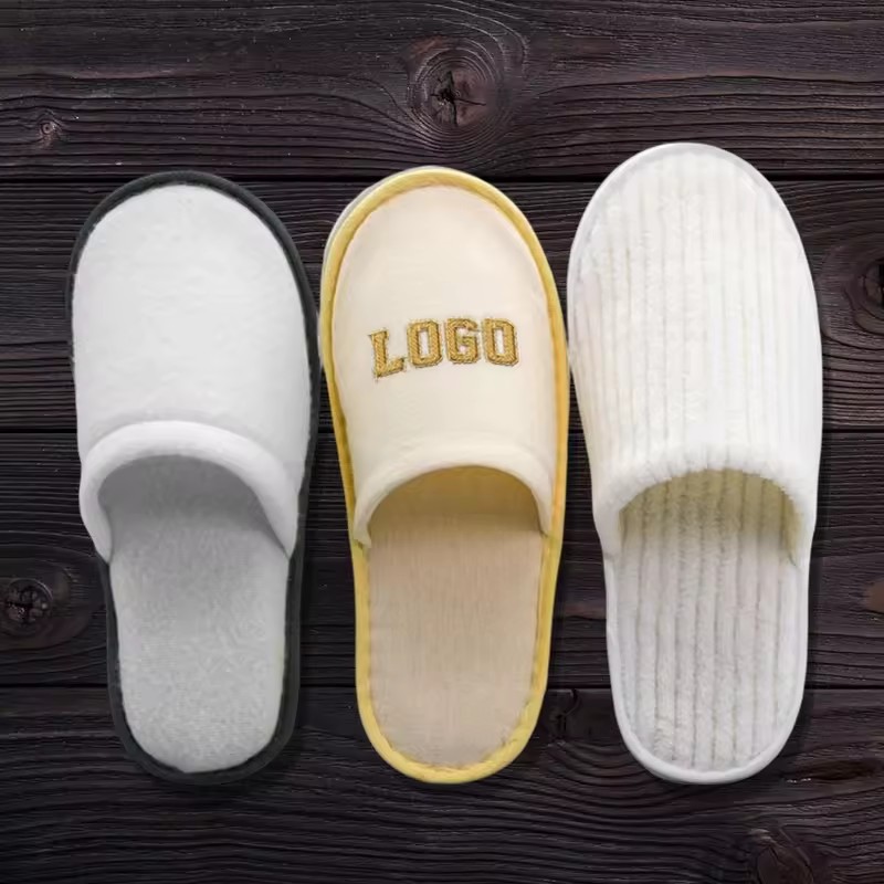 Custom Logo Guest Comfortable White Spa Bathroom Soft Slides Slippers For Hotel