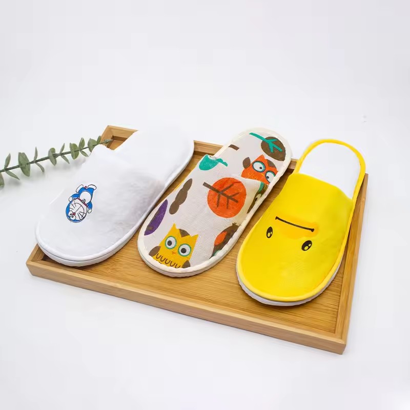 Custom Logo Home Use Child Slipper Cartoon Indoor Guest Bedroom Slipper