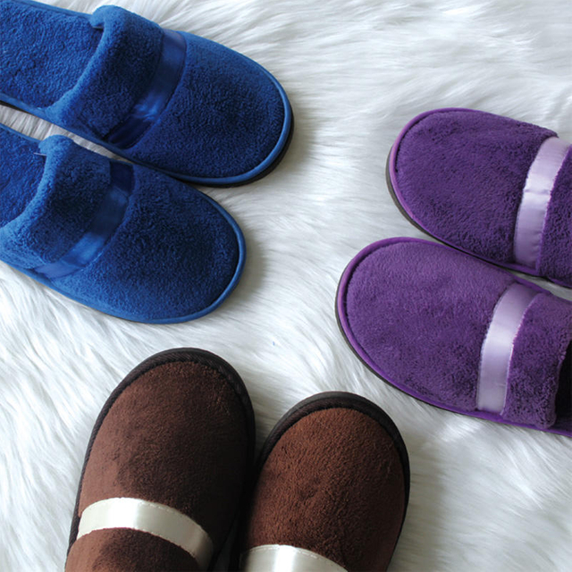 Factory Wholesale Coral Fleece Ultra Soft Star Hotel Spa Luxury Slippers Wedding Party Guest Slippers