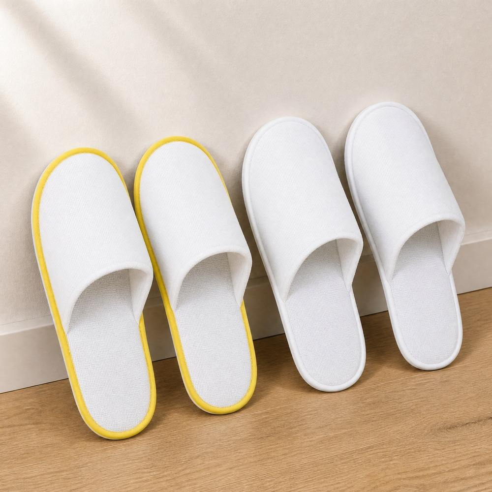 Wholesale Luxury Hotel Bedroom Guest Slipper Customized Logo Closed Toe Disposable Hotel Amenities Slippers